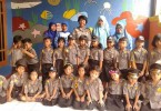 Ibu AKP Suswanti, Kanit Dikyasa Polres Metro Kota Bekasi bergambar bersama kepala TK dan tim guru (foto dok TK & PAUD Mutiara Al-Falah)