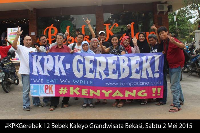 Pasukan KPK (Kompasianer Penggila Kuliner) saat gerebek Resto Kaleyo - Grand Wisata Bekasi (foto dok KPK-Rahab Ganendra)