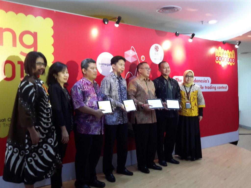 Petinggi Indosat Ooredoo, Bursa Efek Indonesia, Trimegah saat Launching ISTC2 (foto: Sitti Rabiah)