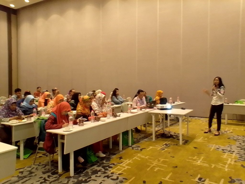 Suasana media gathering bersama Bapeten di hotel Harris Jakarta